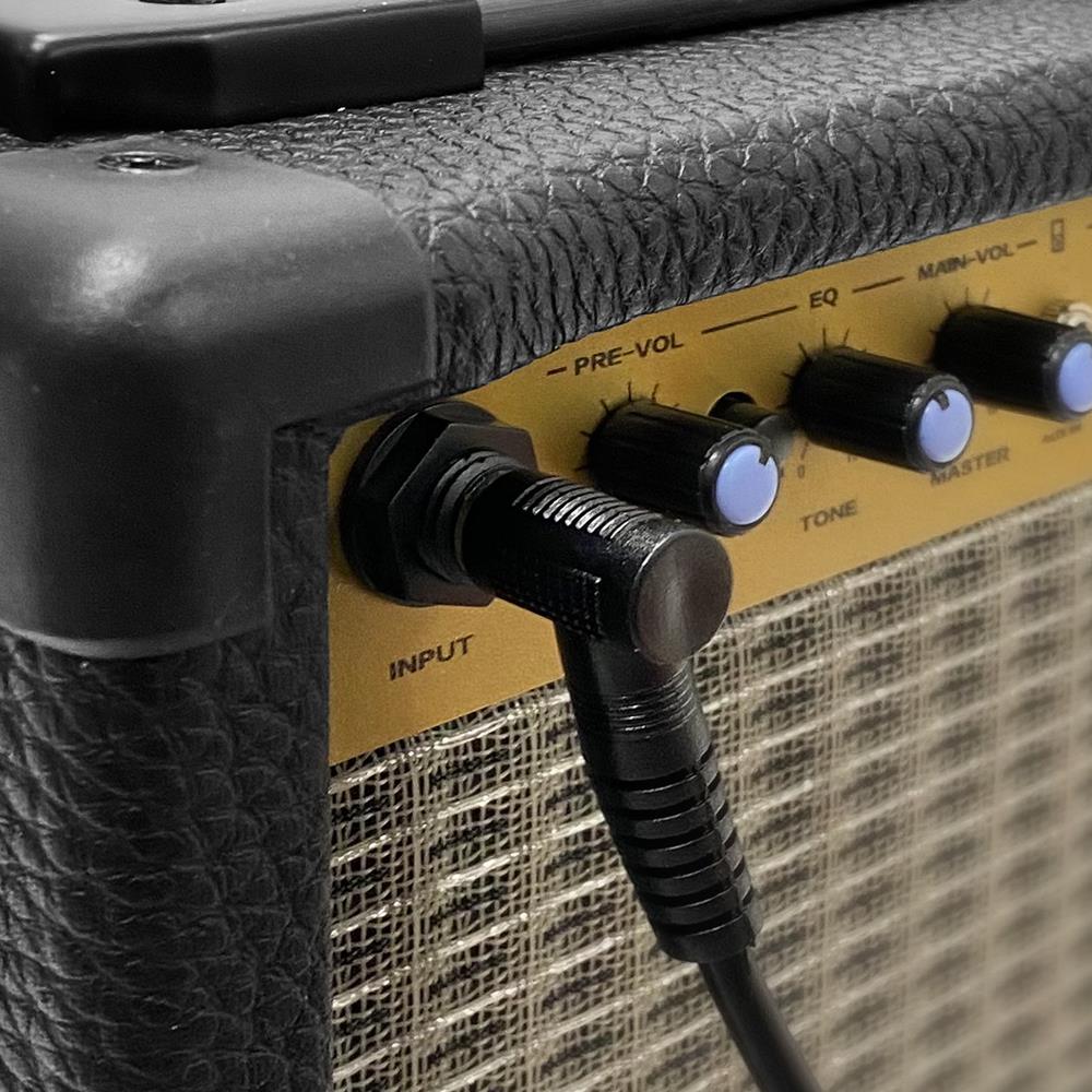 Portable Guitar Amplifier - Image 4