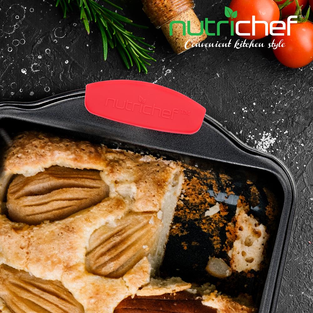 6 Pcs. Red Silicone Handles - Flexible Design For Nonstick Carbon Steel Bakeware Pans - Compatible With Models: Ncsbs10S, Ncsbs8S, Ncsbs6S, Ncsbs3S, Ncsbsbl10, Ncsbsbl8, Ncsbsbl6, Ncsbsbl3, Ncbpiz1, Ncbpizx2 - Image 6