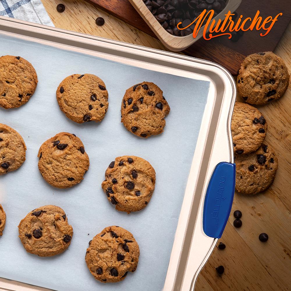 Nonstick Cookie Sheet, Easy Release, Carbon Steel, Blue Handles - Image 4