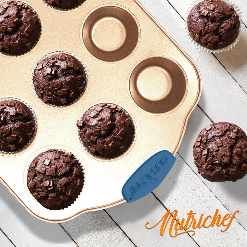 10-Piece Nonstick Bakeware Set - Easy Clean Carbon Steel, Blue Handles - Image 9