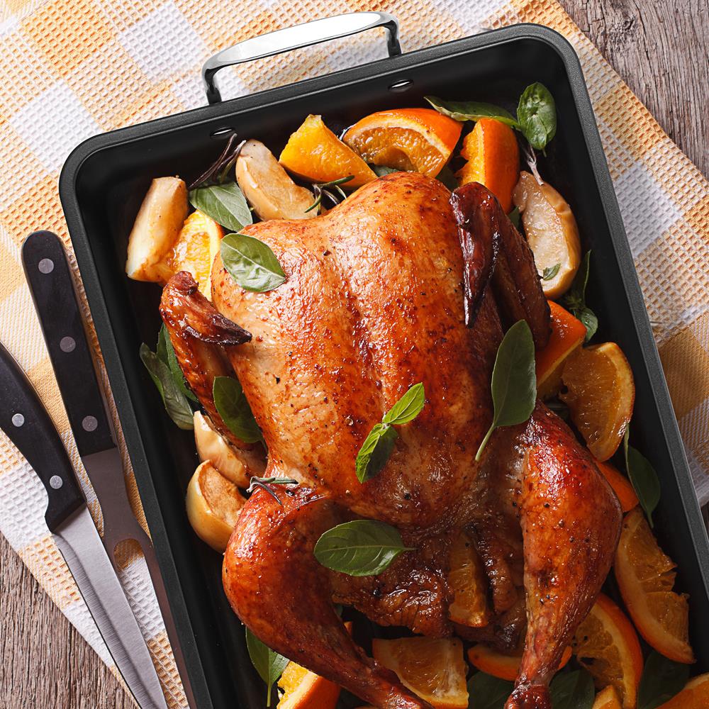 Nonstick Carbon Steel Roasting Pan With Wire Handle - Image 9